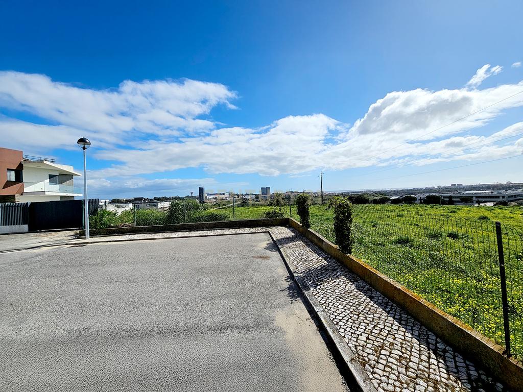 Oportunidade Única! Moradia com Afetação a Serviços, a Funcionar como Lar de Idosos Licenciado em Porto Salvo, Oeiras -  Moradia + Trespasse - Image 32